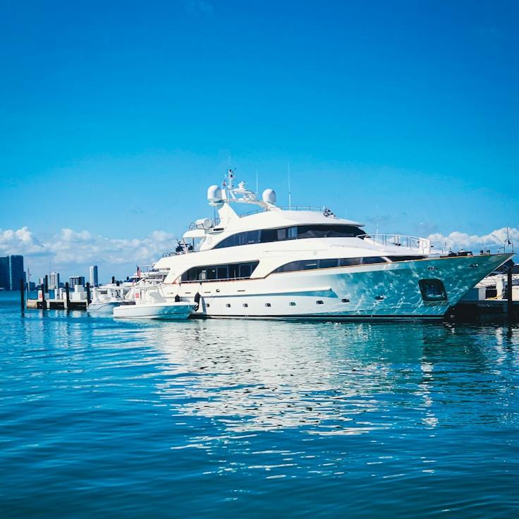 Yacht lifestyle memory